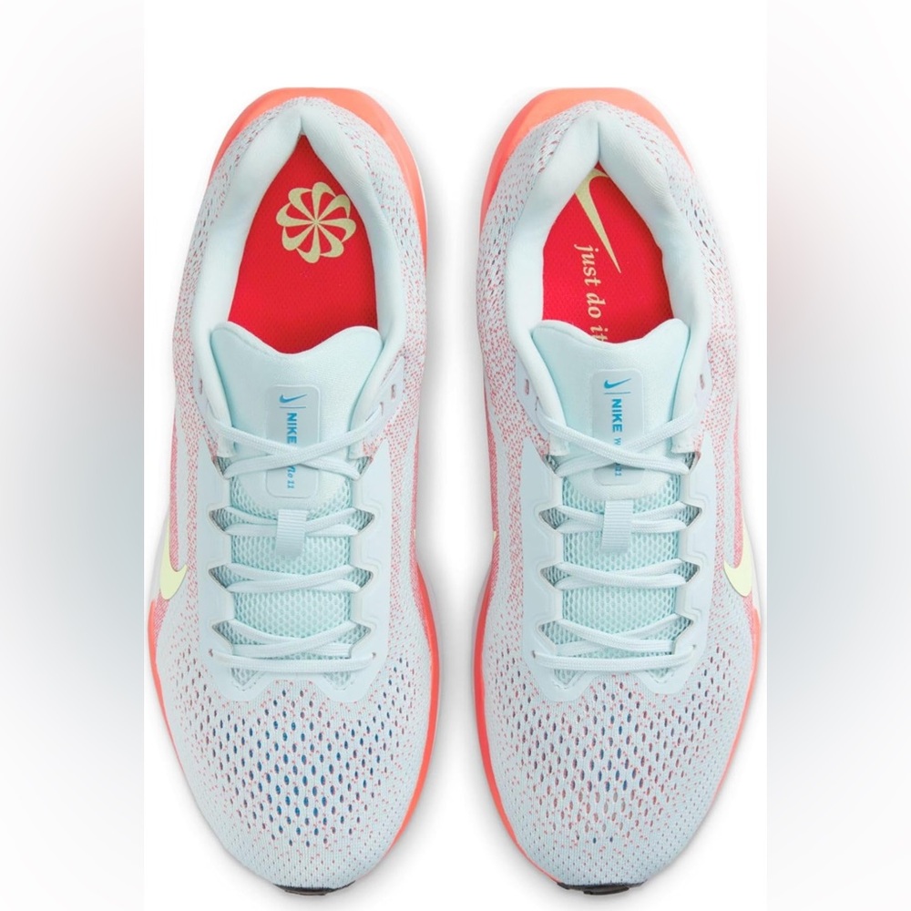 Nike Winflo - 7.5 - Picture 2 of 4